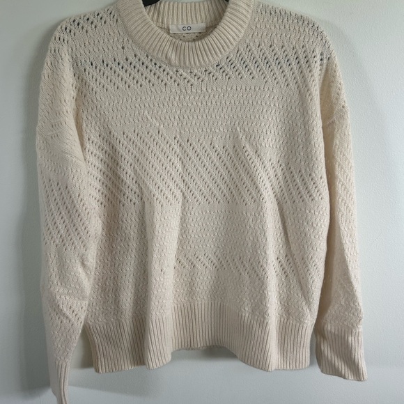 CO Sweaters - CO Women's Elegant Cream Knit Sweater small